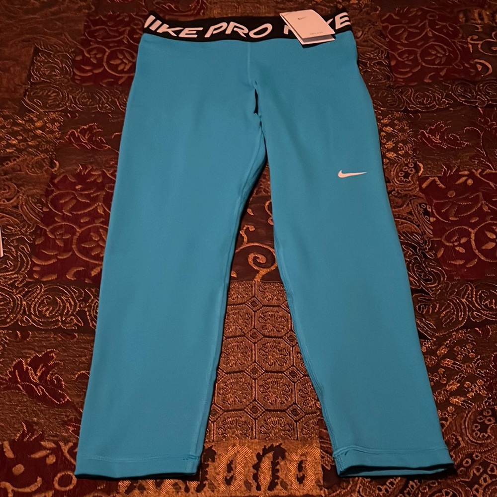 Nike Pro Dri Fit Wide Band 3/4 Legging